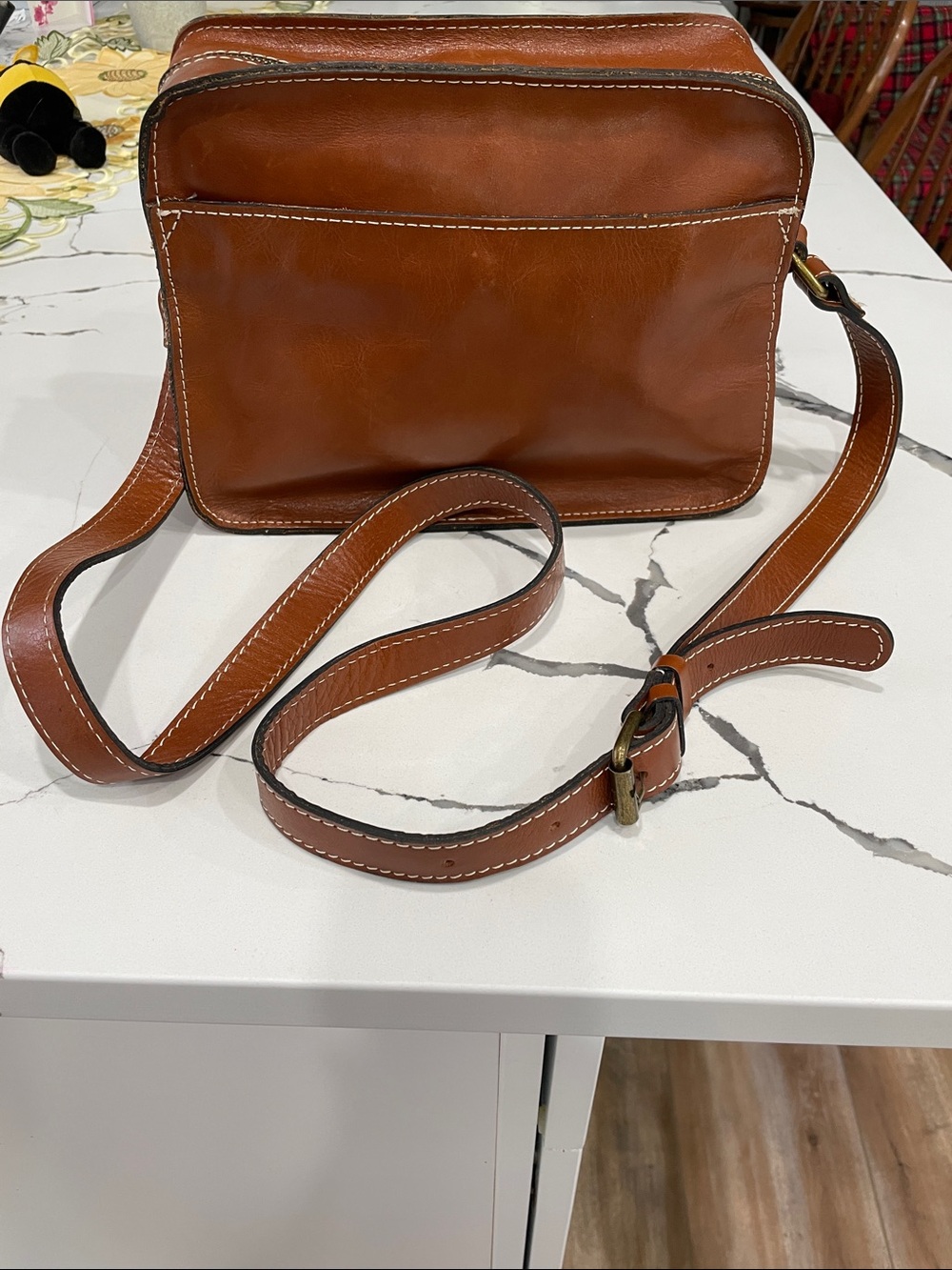 Patricia Nash, leather Beaumont crossbody has some scuff marks. - Picture 2 of 16